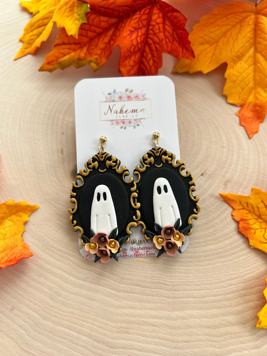 Vintage Spooky Dangle