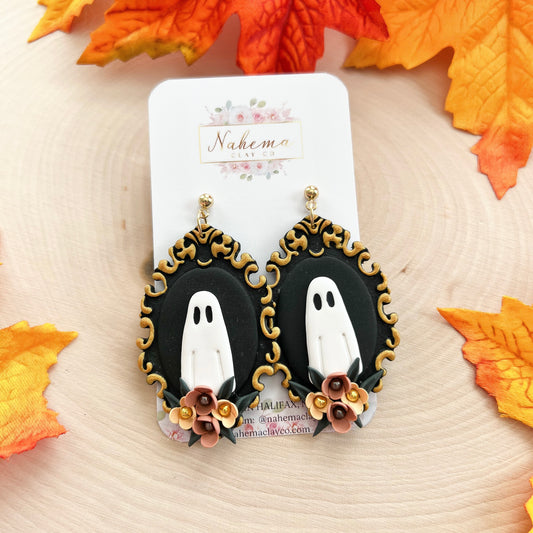 Vintage Spooky Dangle