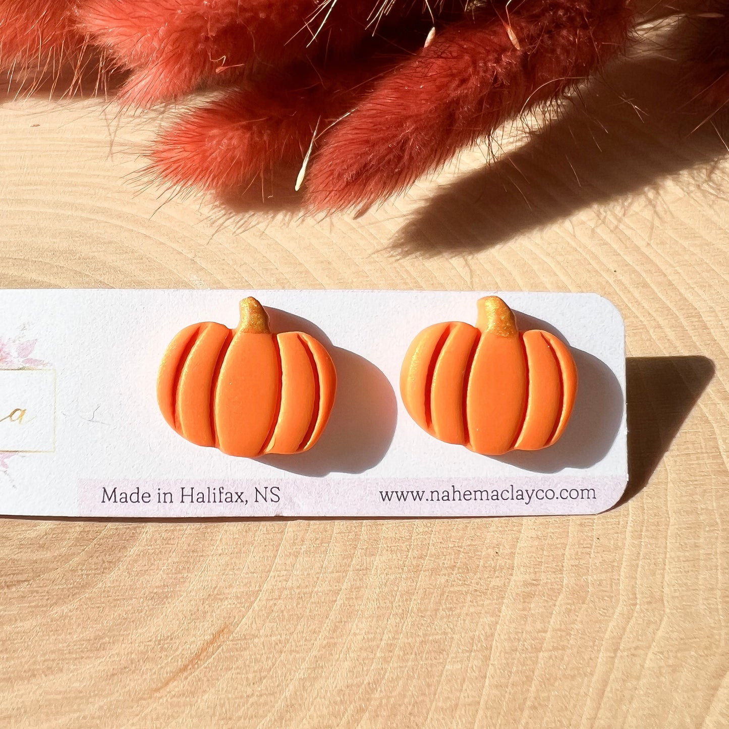 Chic Pumpkin Studs