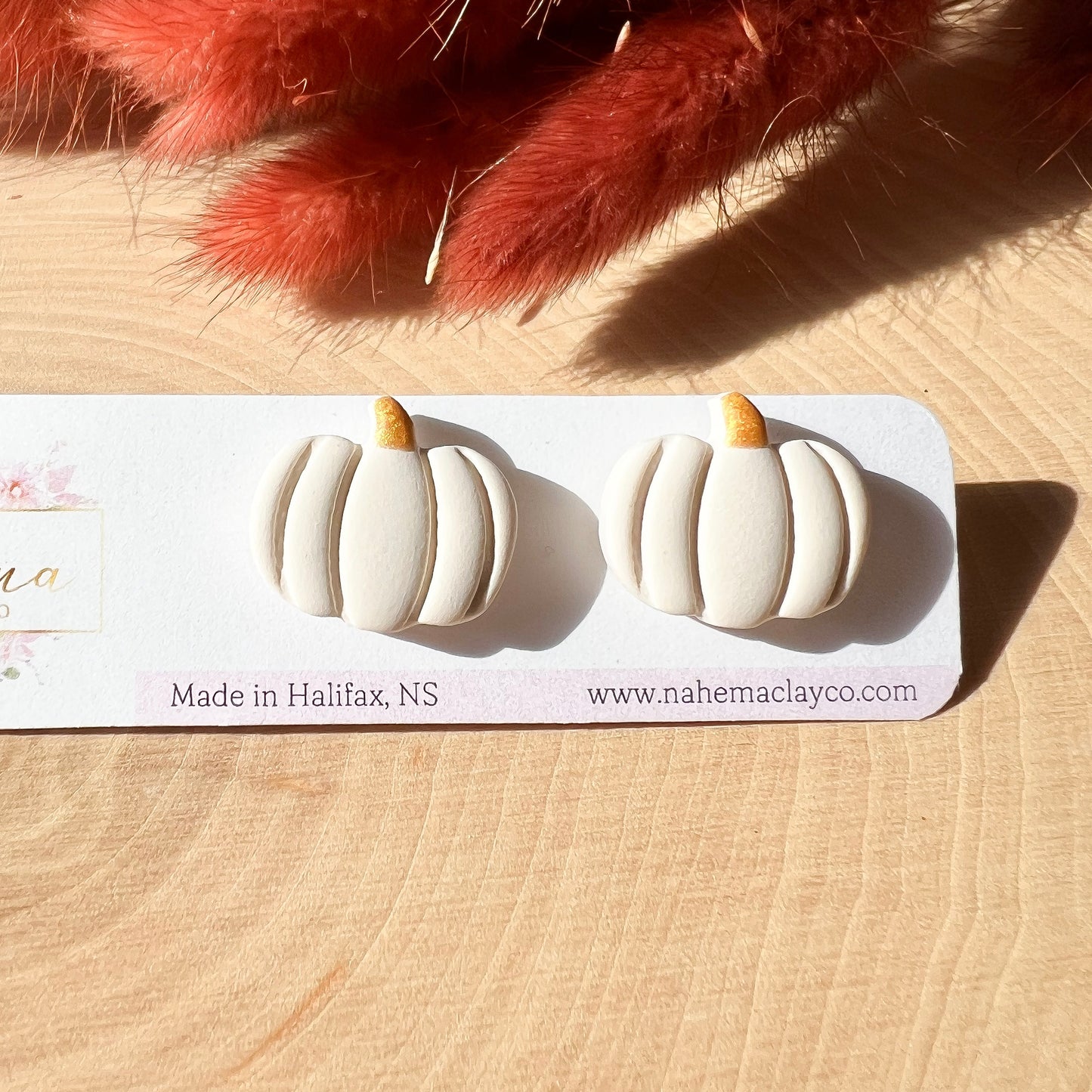 Chic Pumpkin Studs