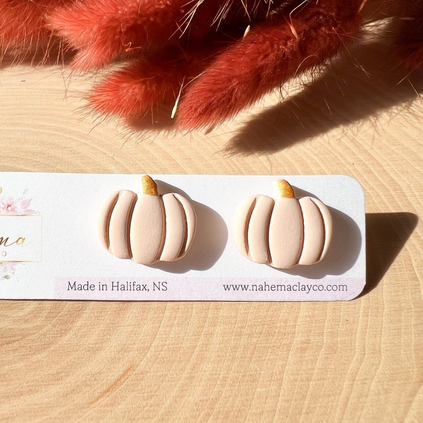 Chic Pumpkin Studs